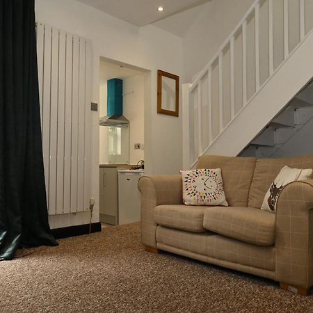 Cozy Luton Apartment Chatham  Ngoại thất bức ảnh