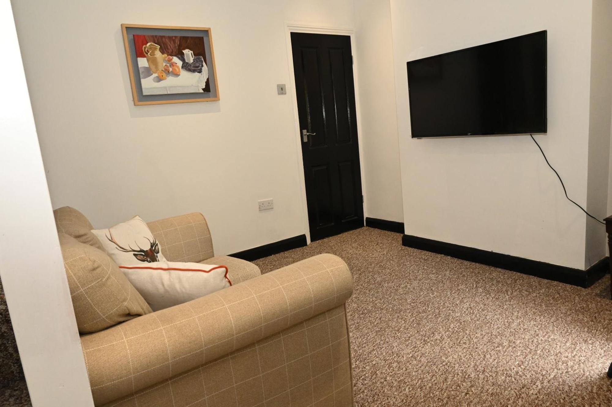 Cozy Luton Apartment Chatham  Ngoại thất bức ảnh