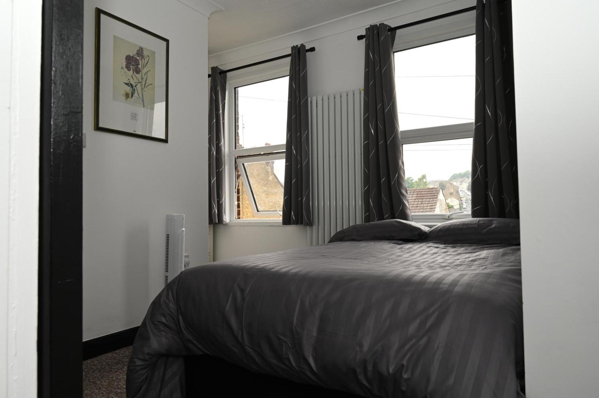 Cozy Luton Apartment Chatham  Ngoại thất bức ảnh