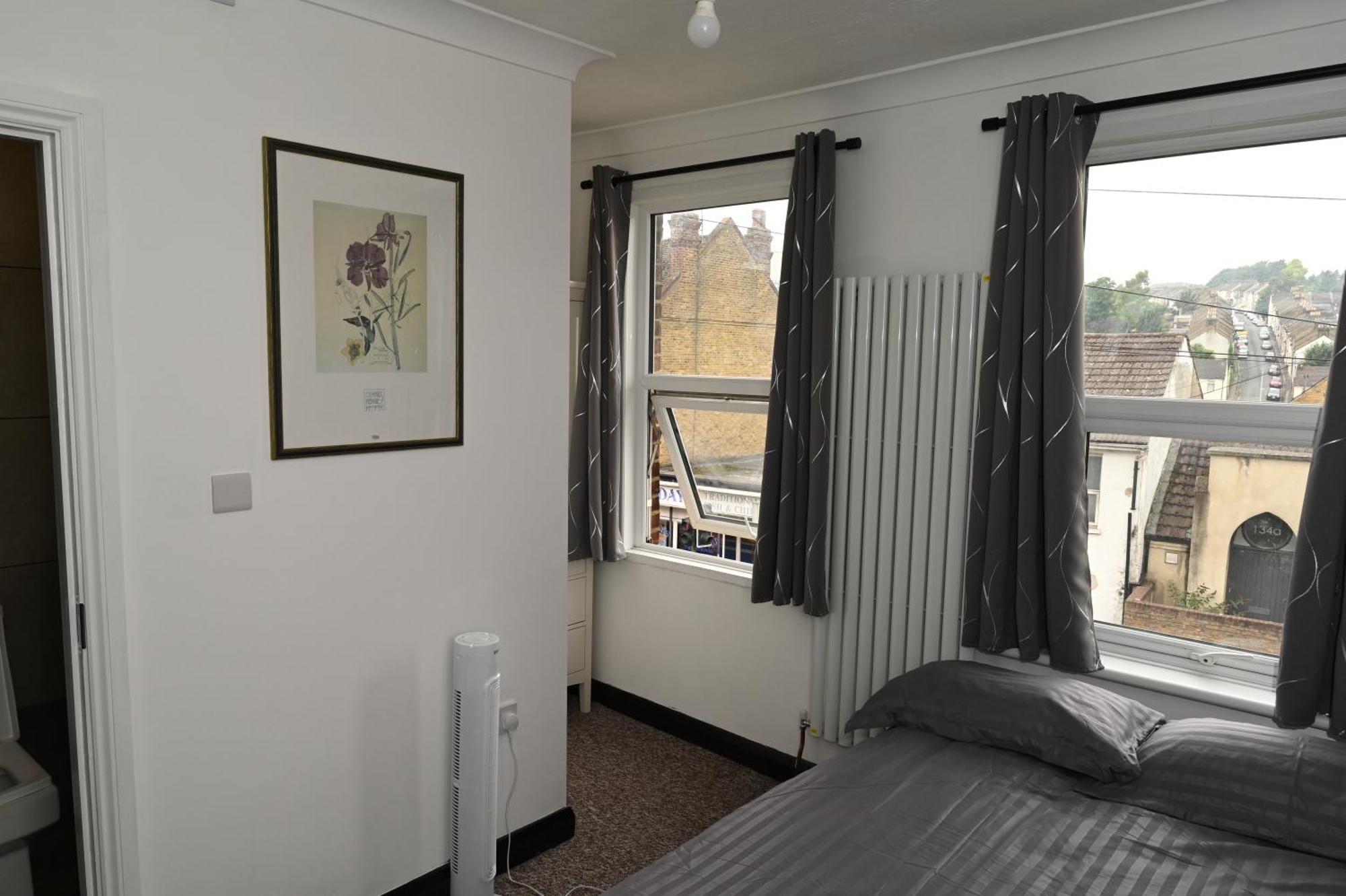 Cozy Luton Apartment Chatham  Ngoại thất bức ảnh